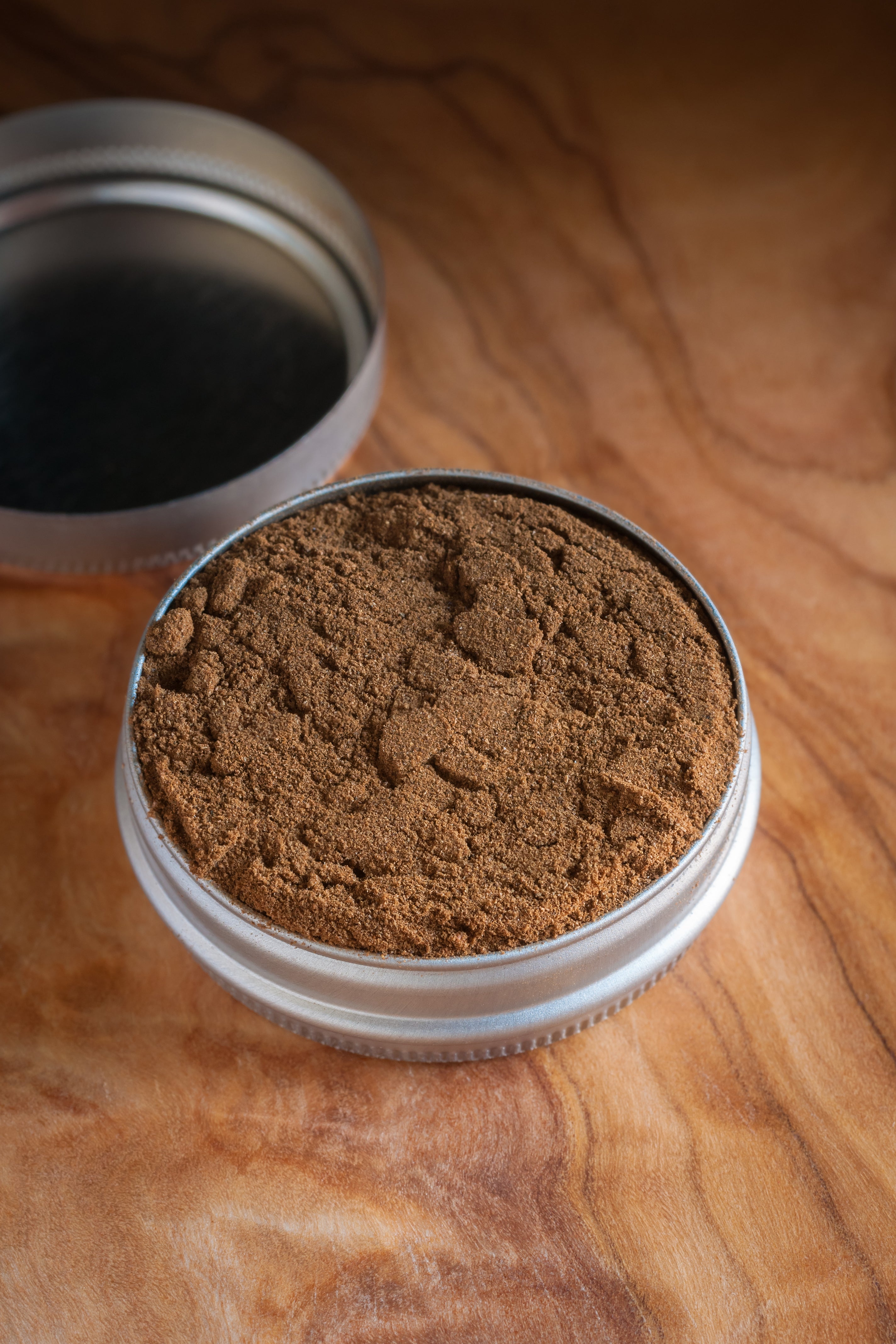 what is sniffing tobacco Snuff
